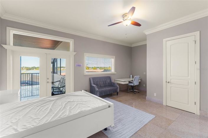 Image No.49-7 Bed Property for sale