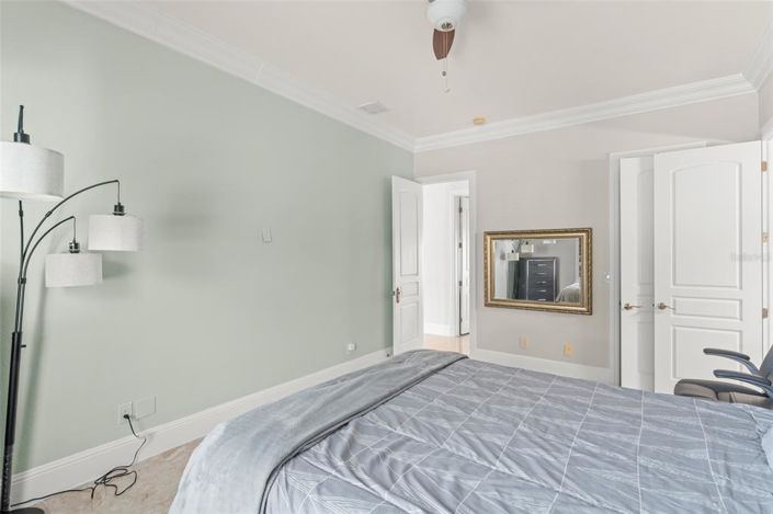 Image No.54-7 Bed Property for sale