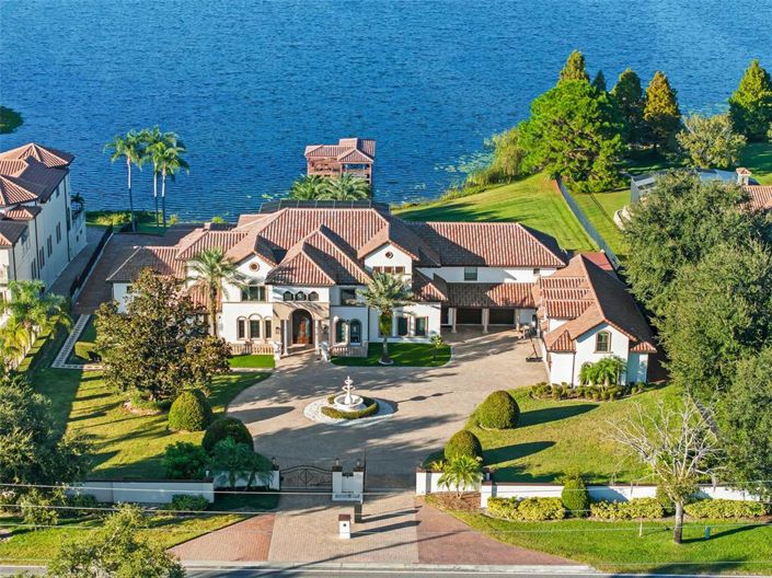 Image No.91-7 Bed Property for sale