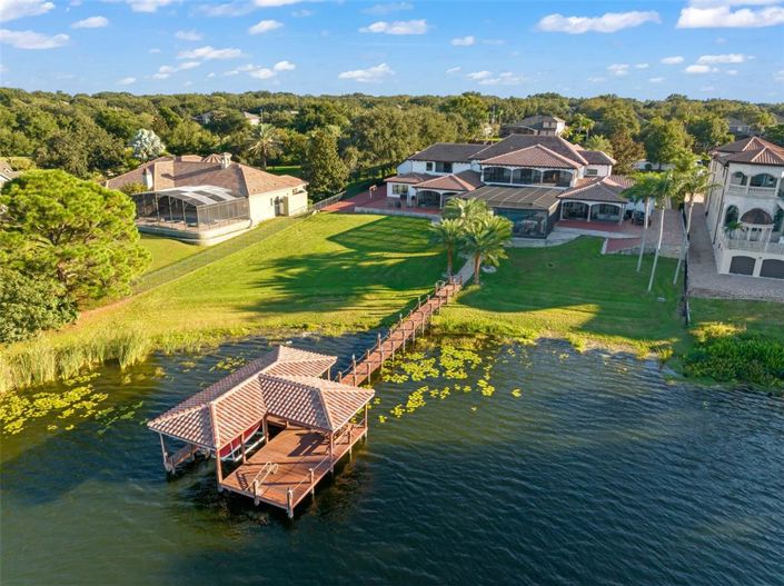 Image No.95-7 Bed Property for sale