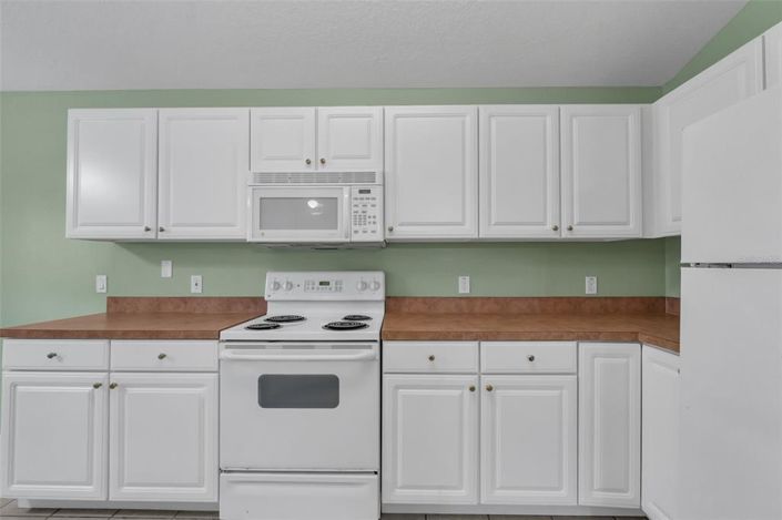 Image No.8-Propriété de 4 chambres à vendre à Kissimmee