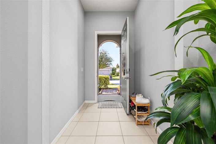 Image No.4-4 Bed Property for sale