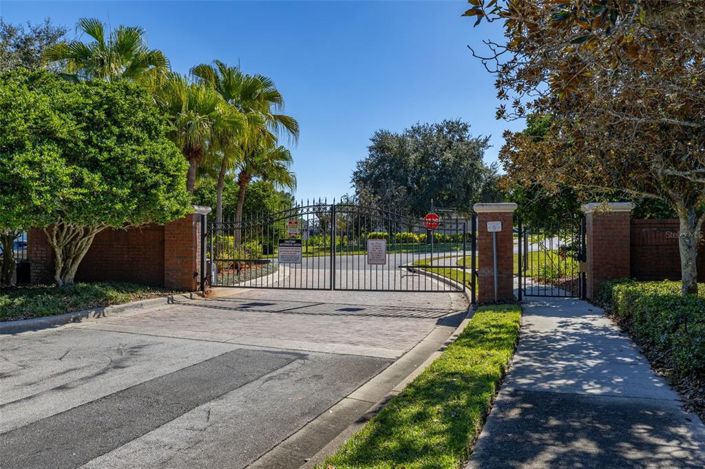 Image No.47-4 Bed Property for sale