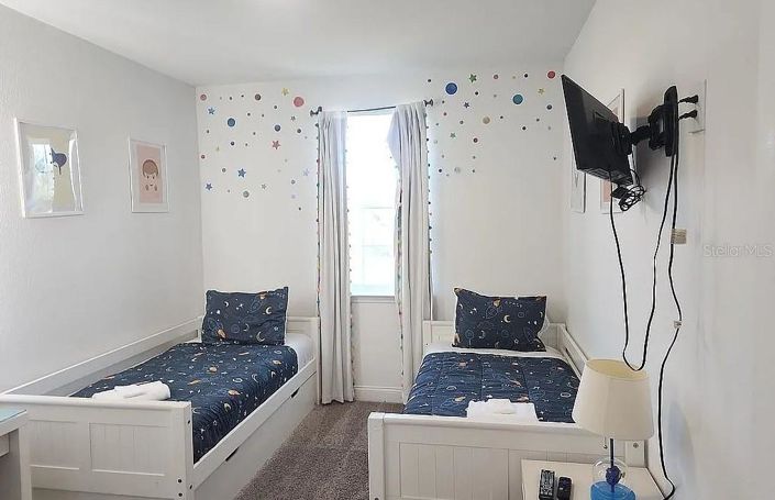 Image No.8-5 Bed Townhouse for sale