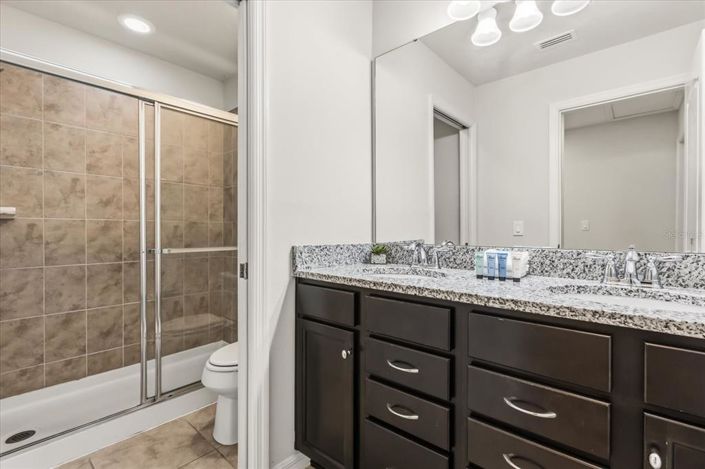 Image No.17-Propriété de 7 chambres à vendre à Kissimmee