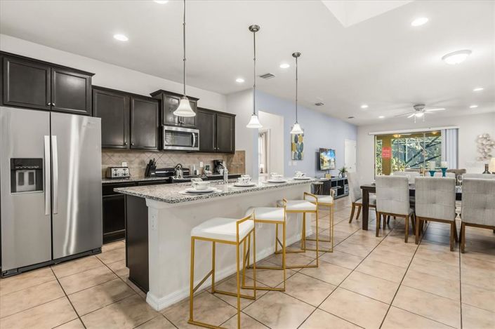 Image No.3-Propriété de 7 chambres à vendre à Kissimmee