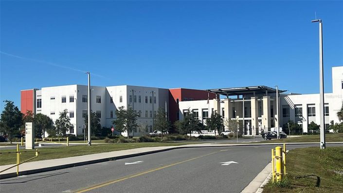 Image No.22-4 Bed Property for sale