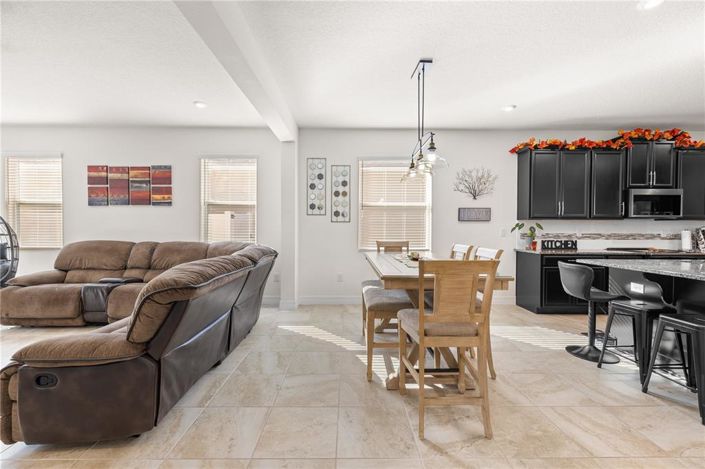 Image No.22-4 Bed Property for sale