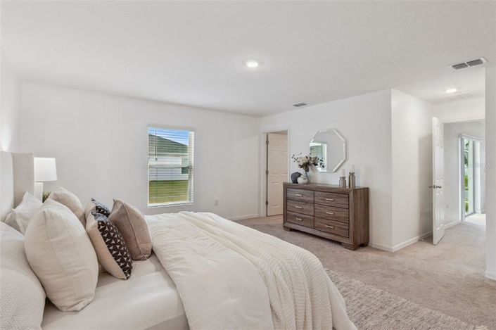 Image No.33-4 Bed Property for sale