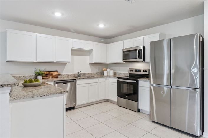 Image No.5-4 Bed Property for sale