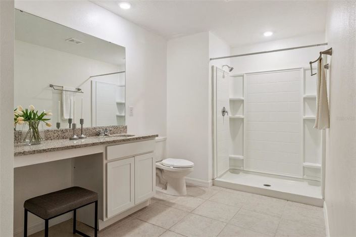 Image No.8-4 Bed Property for sale