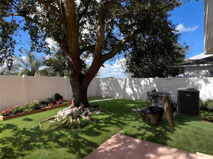 Image No.32-4 Bed Property for sale