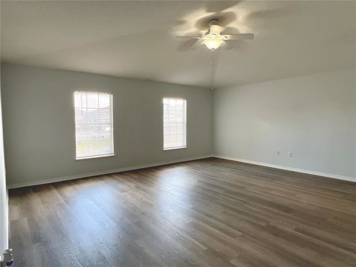 Image No.49-4 Bed Property for sale