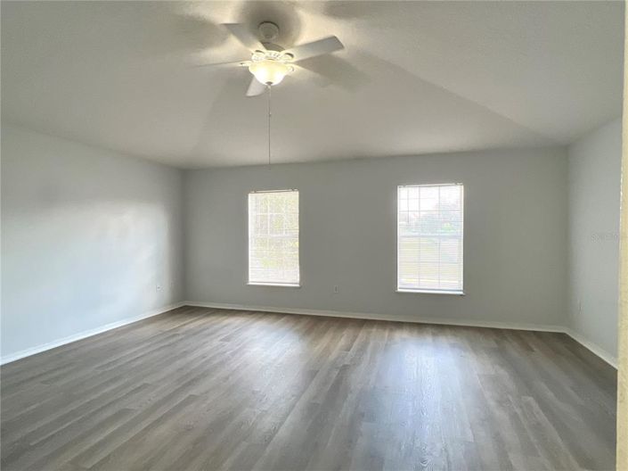 Image No.50-4 Bed Property for sale