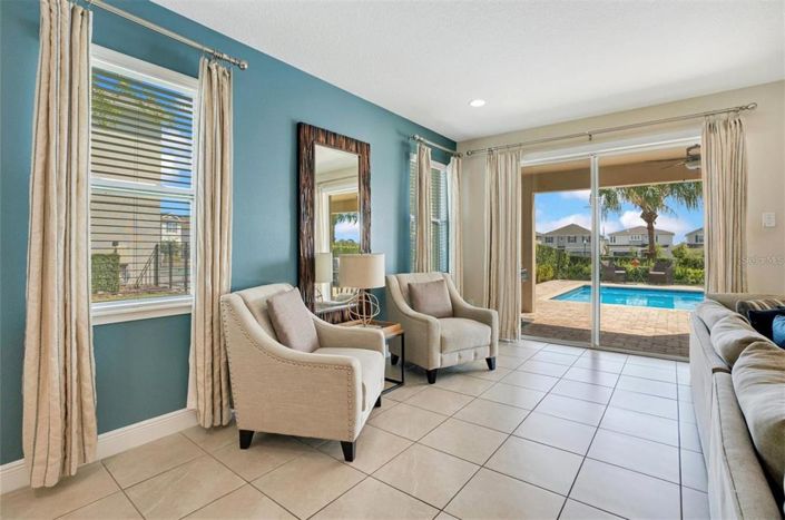 Image No.10-9 Bed Property for sale