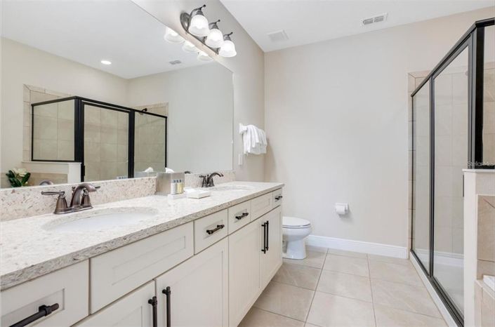 Image No.34-9 Bed Property for sale