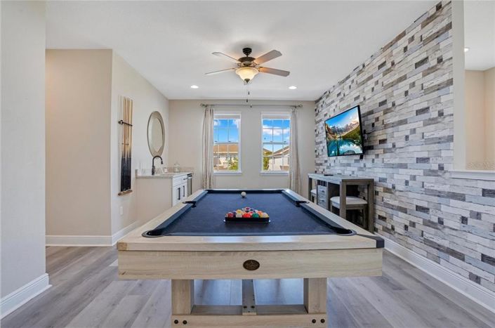 Image No.44-9 Bed Property for sale