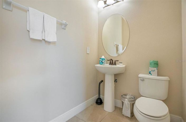 Image No.47-9 Bed Property for sale