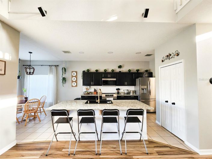 Image No.4-Propriété de 5 chambres à vendre à Kissimmee