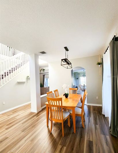 Image No.8-Propriété de 5 chambres à vendre à Kissimmee