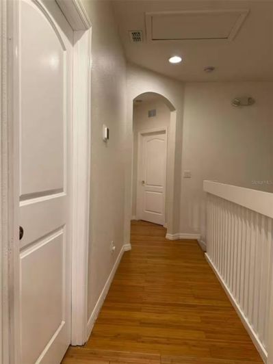 Image No.12-5 Bed Townhouse for sale