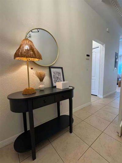 Image No.2-5 Bed Townhouse for sale