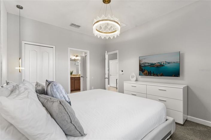 Image No.49-8 Bed Property for sale