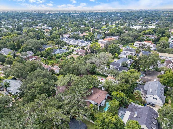 Image No.62-5 Bed Property for sale