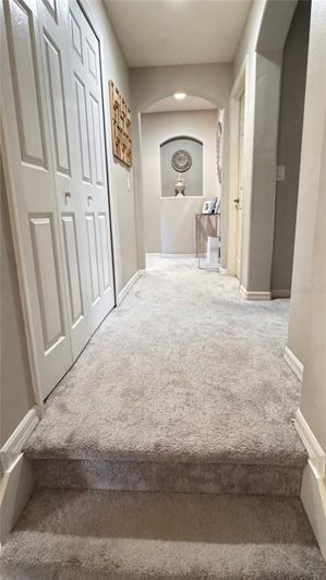 Image No.27-5 Bed Property for sale