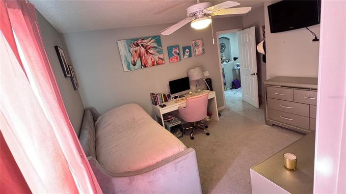 Image No.29-5 Bed Property for sale