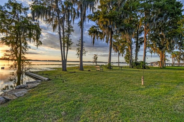 Image No.12-4 Bed Property for sale