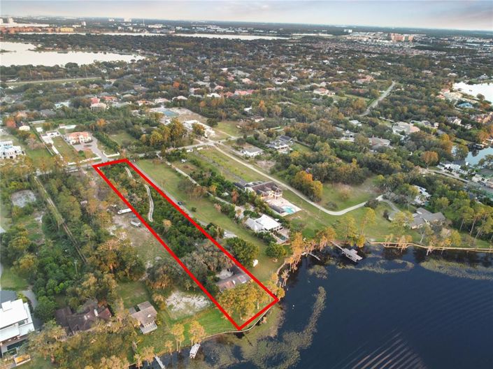 Image No.20-4 Bed Property for sale