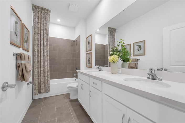 Image No.30-4 Bed Property for sale