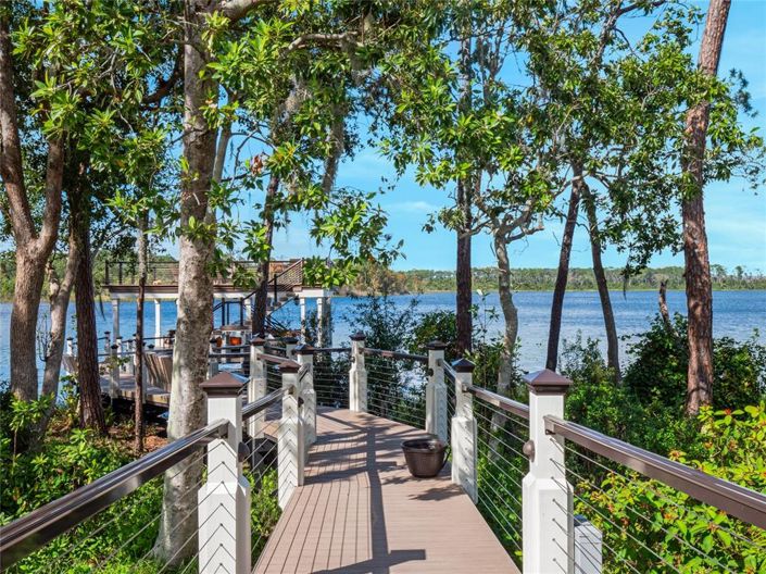 Image No.50-6 Bed Property for sale