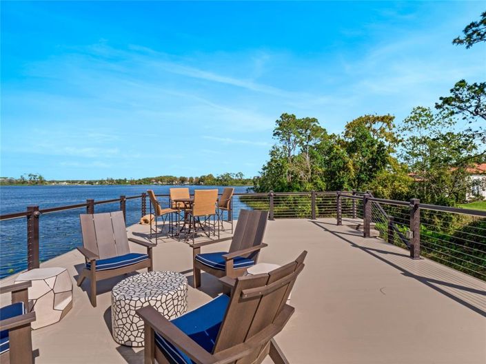 Image No.54-6 Bed Property for sale