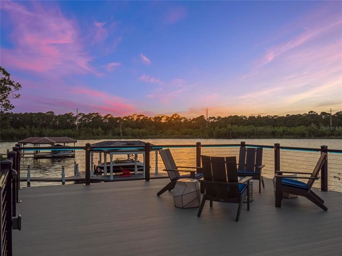 Image No.55-6 Bed Property for sale