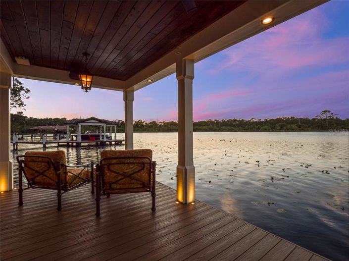 Image No.59-6 Bed Property for sale