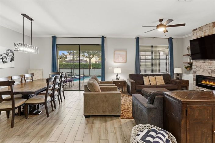 Image No.11-8 Bed Property for sale