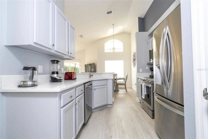 Image No.10-4 Bed Property for sale