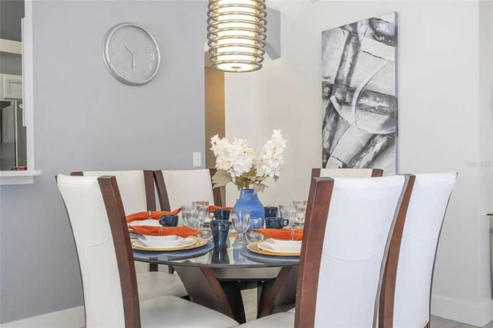 Image No.6-4 Bed Property for sale