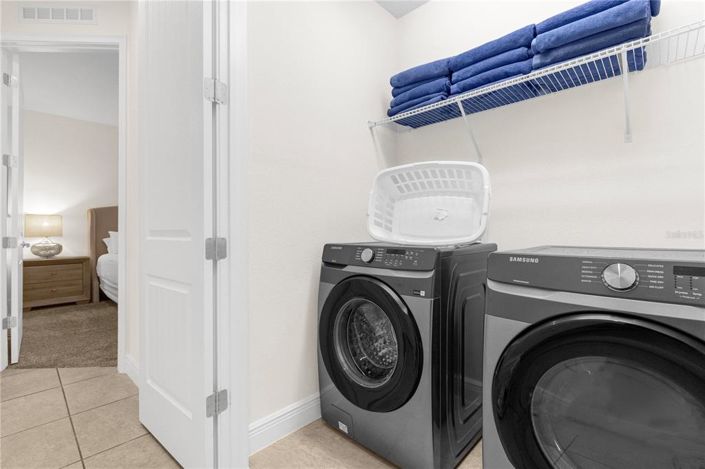 Image No.14-10 Bed Property for sale