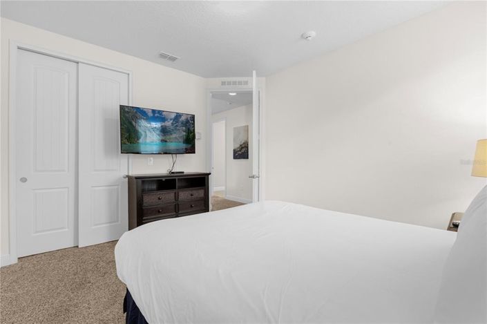 Image No.23-10 Bed Property for sale