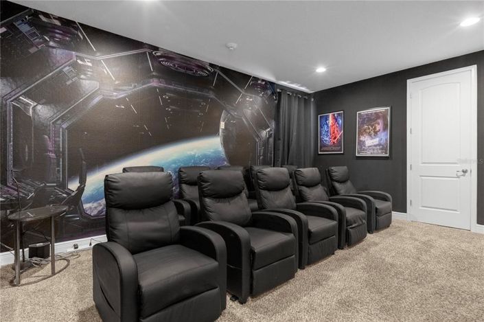 Image No.32-10 Bed Property for sale