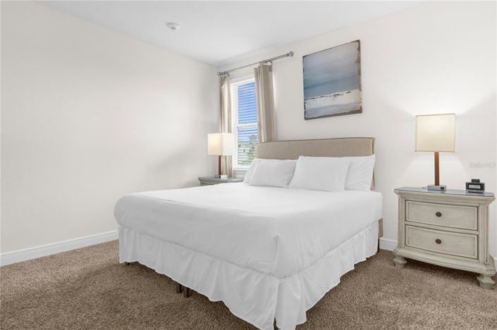 Image No.34-10 Bed Property for sale