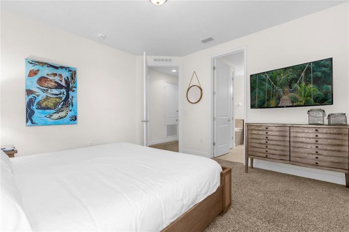 Image No.39-10 Bed Property for sale