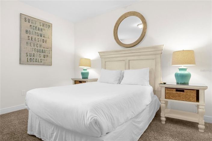 Image No.42-10 Bed Property for sale