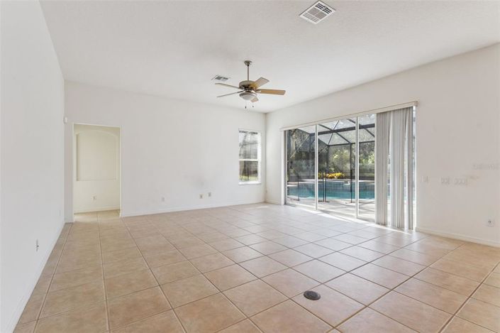 Image No.12-Propriété de 4 chambres à vendre à Windermere