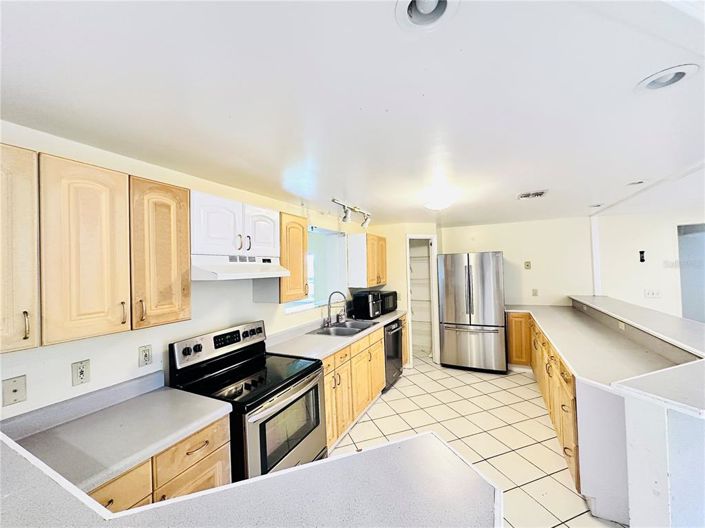 Image No.14-Propriété de 6 chambres à vendre à Kissimmee