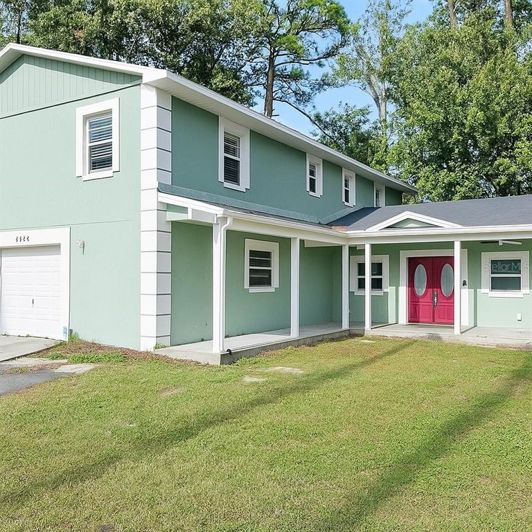 Image No.2-Propriété de 6 chambres à vendre à Kissimmee