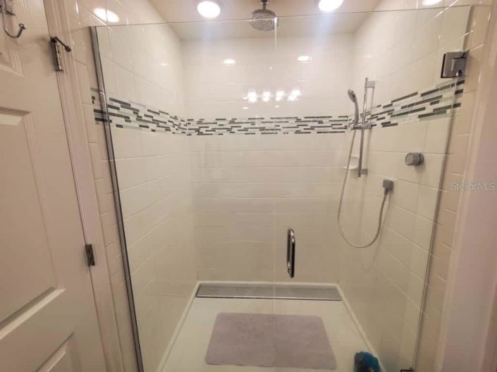 Image No.10-4 Bed Townhouse for sale